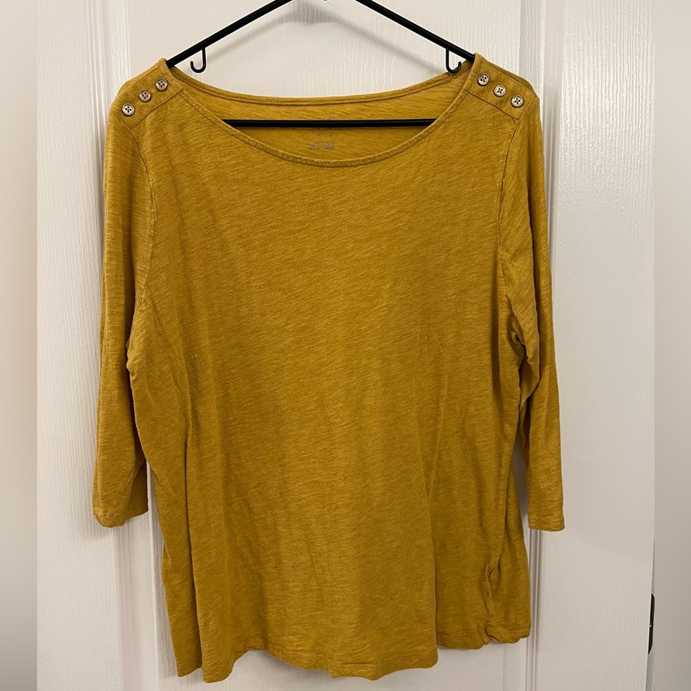a new day • size XL • gold 3/4 sleeve top